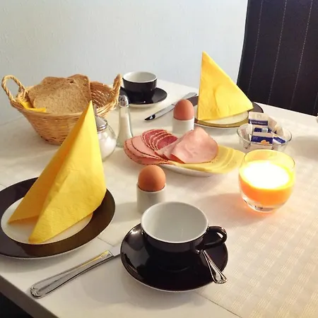 An Der Uffe ゲストハウス 3*